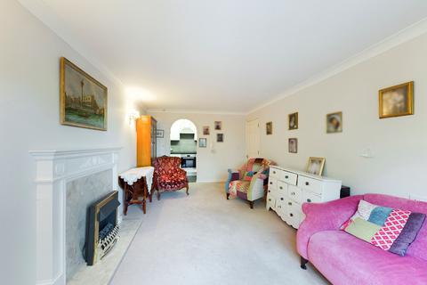 1 bedroom flat for sale, Elstree Road, Bushey Heath, WD23