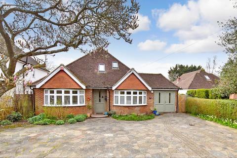 Moldavia, 9 Whitstable Road, Blean, Canterbury, CT2 9EA
