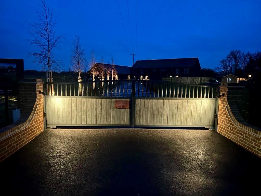 Gate Shot