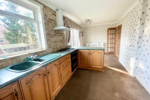 3 bedroom semi-detached house for sale, Snape Hill Close, Dronfield, Derbyshire, S18 2GS
