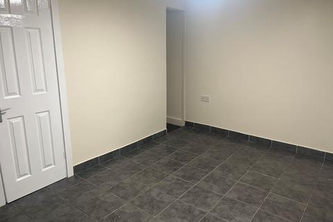 1 bedroom flat to rent, London Road