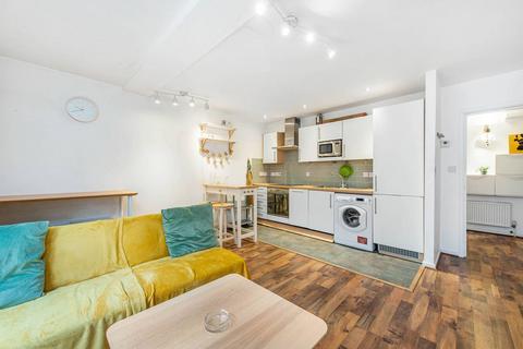 1 bedroom flat for sale, Follett Street, Tower Hamlets, London, E14