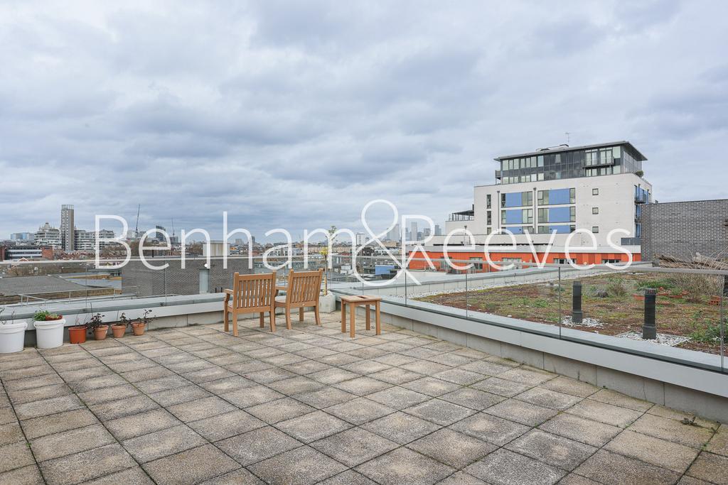 Comm. Roof Terrace