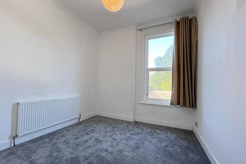 2 bedroom flat to rent, Bournemouth