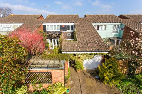 19 Riverside Close, Bridge, Canterbury, CT4 5BN