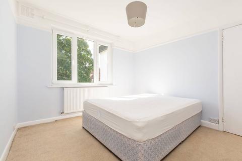 2 bedroom maisonette to rent, Woodside, Wimbledon, London, SW19