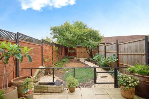 29 Thorneycroft Drive, Enfield, EN3 6UZ