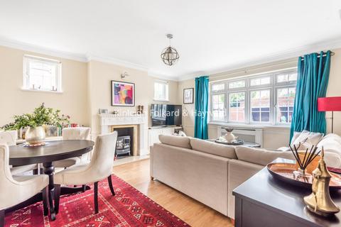 2 bedroom flat for sale, Conway Road, Southgate