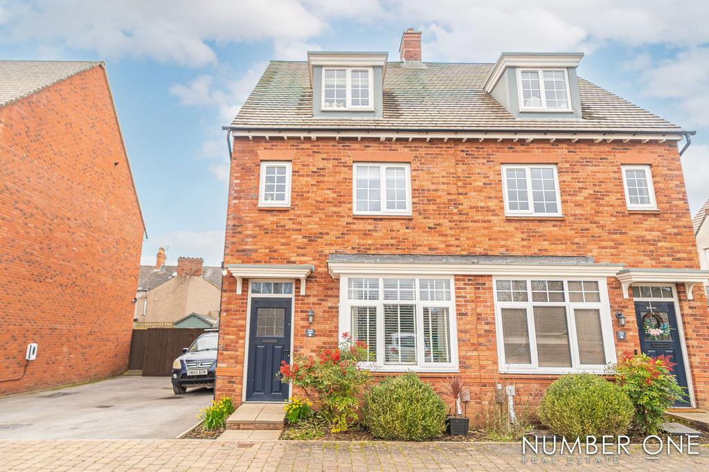 Wednesbury Street, Newport, NP19 4 bed semidetached house for sale £