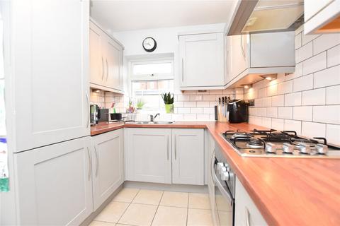 228 Wide Lane, Morley, Leeds, LS27 8SZ