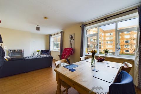 1 bedroom flat for sale, Minster Court, Edge Hill, Liverpool, L7