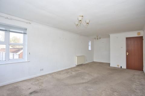 2 bedroom apartment for sale, Cornwall Gardens, Cliftonville, CT9