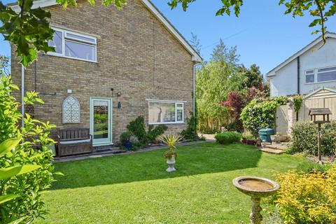 4 bedroom detached house for sale, Forge Lane, Canterbury