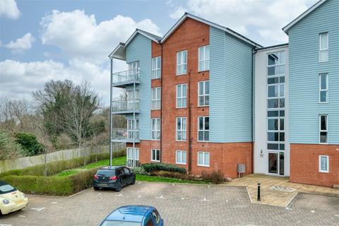 Flat 5, Brookside Terrace, 32 The Lane, Worcester, WR1 1AF