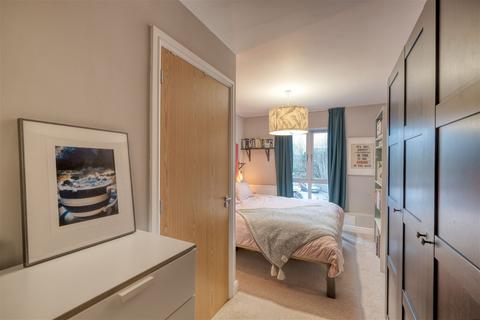 Flat 5, Brookside Terrace, 32 The Lane, Worcester, WR1 1AF