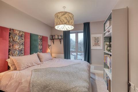 Flat 5, Brookside Terrace, 32 The Lane, Worcester, WR1 1AF