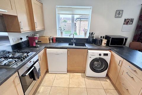 71 Rothbury Drive, Ashington, NE63 8TJ