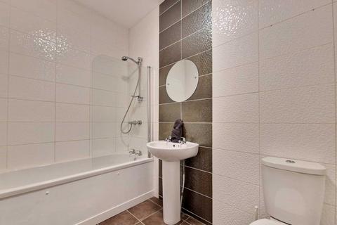 undefined, Stunning 4-Bedroom Terrace House with Sea View on St Chads Road, Blackpool