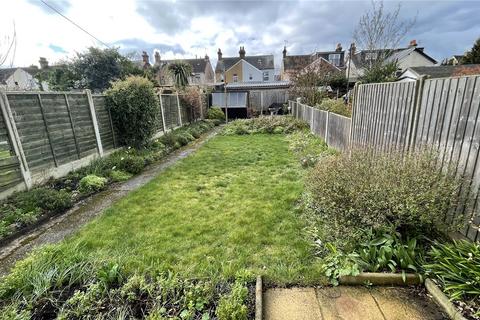 23 Scratton Road, Stanford-le-hope, SS17 0NZ