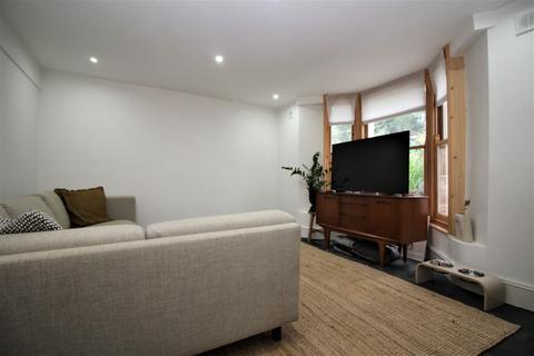1 bedroom flat to rent - Glyn Road, Homerton E9