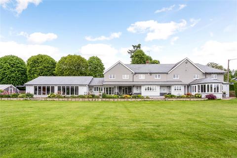 6 bedroom detached house for sale, Tunbridge Lane, Bramshott, Liphook, Hants, GU30