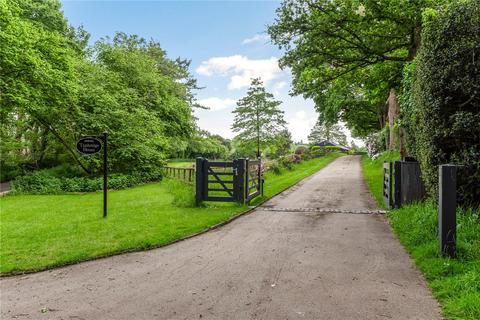 6 bedroom detached house for sale, Tunbridge Lane, Bramshott, Liphook, Hants, GU30