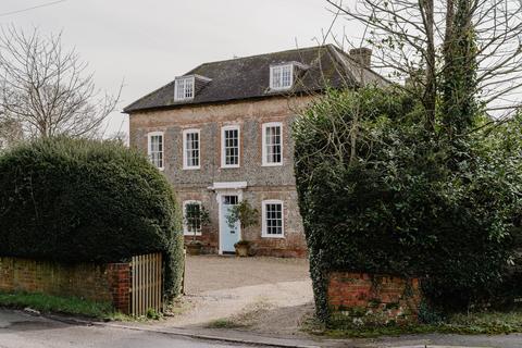 6 bedroom detached house for sale, Catherington Lane, Catherington, Hampshire