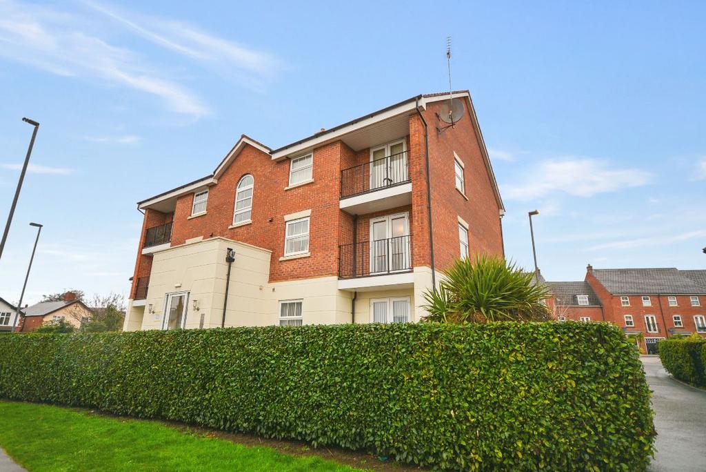 Ashgate Road, Hucknall 2 bed apartment for sale £130,000