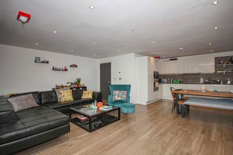 2 bedroom flat for sale, Rope Street, London, ., SE16 7EX