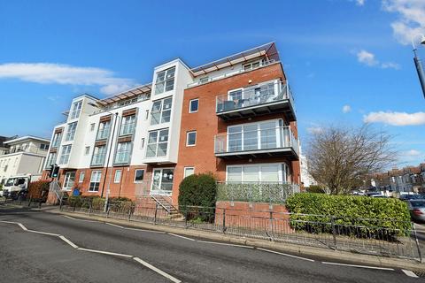 2 bedroom flat for sale, Honiton Road, Freeman Court, SS1