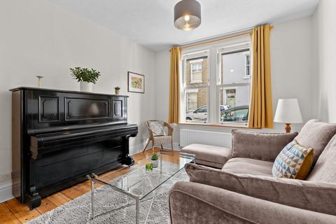 121 Catharine Street, Cambridge, CB1 3AP