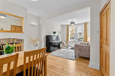 121 Catharine Street, Cambridge, CB1 3AP