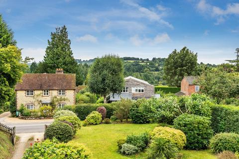 2 bedroom bungalow for sale, The Street, Lodsworth, Petworth, West Sussex, GU28