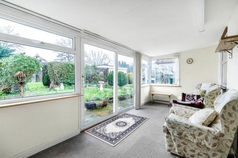 3 bedroom semi-detached bungalow for sale - Churchill Road, Kidlington, OX5