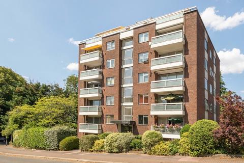 3 bedroom apartment for sale - Court Downs Road, Beckenham