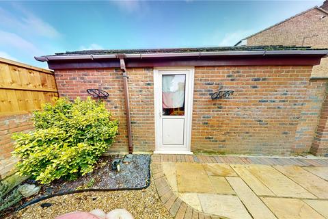 3 bedroom semi-detached house for sale, Branksome Avenue, Stanford-le-Hope, Essex, SS17