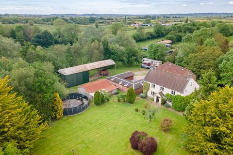 4 bedroom equestrian property for sale, Andersea, Westonzoyland, Bridgwater, TA7