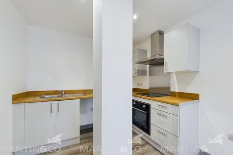 1 bedroom flat to rent, Consort House, Waterdale