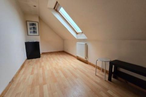 1 bedroom apartment to rent, Loanhead Place, Kirkcaldy