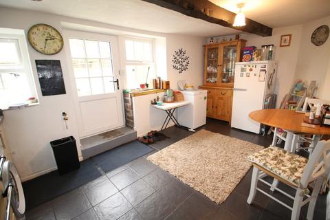 33 Chalford, Westbury, BA13 3RF