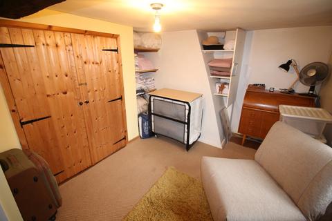 33 Chalford, Westbury, BA13 3RF