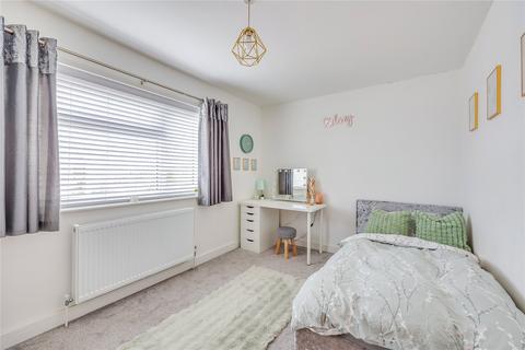 12 Bure Close, Bedford, MK41 7TX
