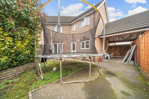 62 Nine Acres Close, Hayes, UB3 1SW