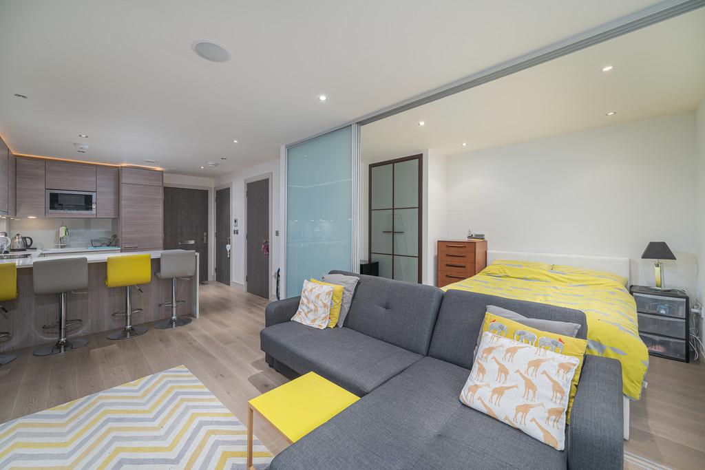 Imperial Wharf, London 1 bed apartment for sale £460,000