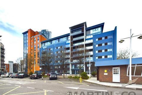 2 bedroom apartment for sale, The Blue Building, Gunwharf Quays