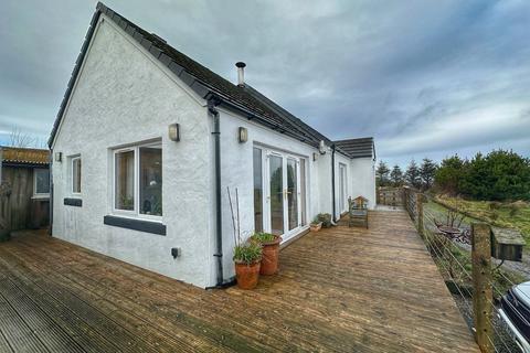 2 bedroom bungalow for sale - Freya Cottage, 33 Geary, Hallin, Dunvegan, IV55