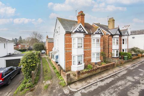 4 bedroom semi-detached house for sale, Vale Road, Southborough