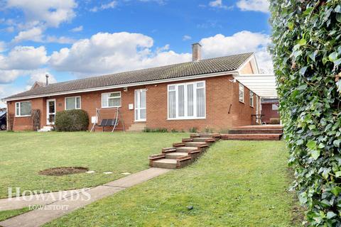 2 bedroom semi-detached bungalow for sale, Wash Lane, Kessingland