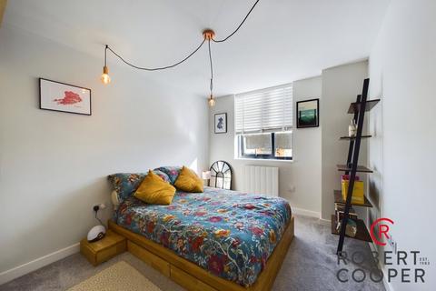 1 bedroom apartment for sale, Field End Road, Ruislip, HA4