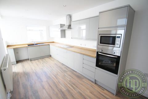 4 bedroom terraced house for sale, Embankment Road, Plymouth PL4